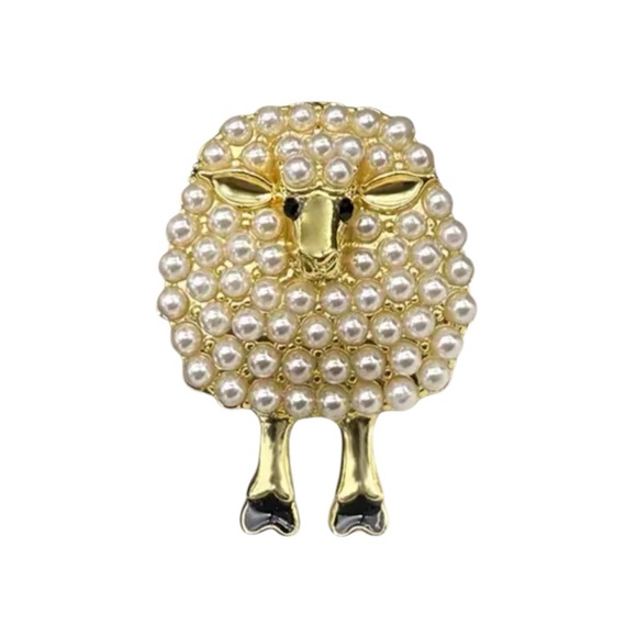 Jewelry - Vintage Sheep Brooch